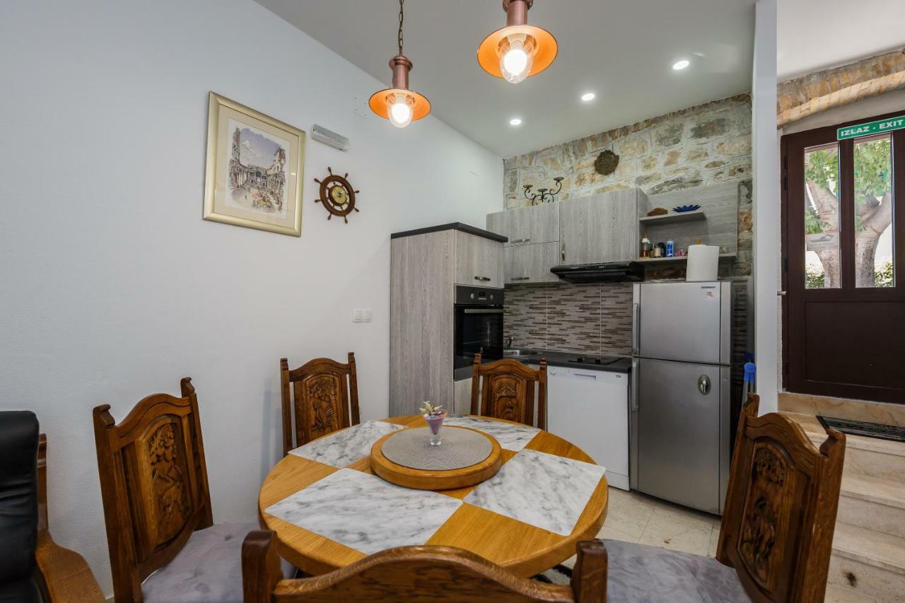 Apartman Lavanda Kaštela Zewnętrze zdjęcie